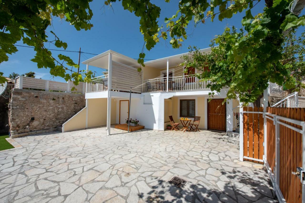 Matafia'S House Villa Kalamítsi Exterior photo